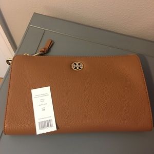 NWT Tory Burch ‘Brody’ Leather Crossbody